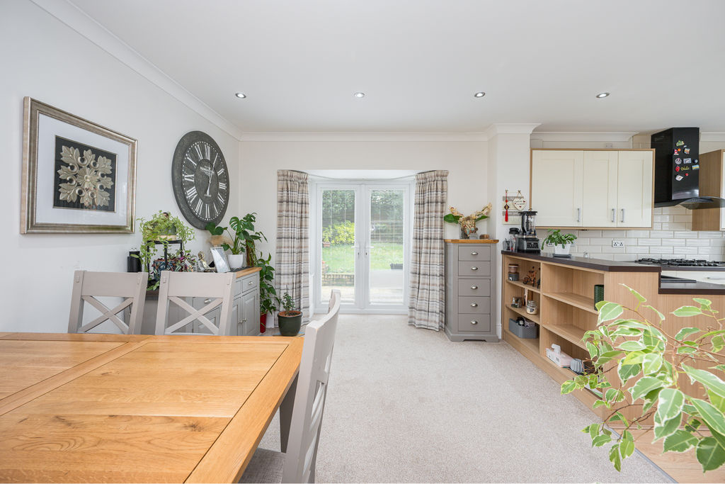 Kitchen / Dining Room- click for photo gallery